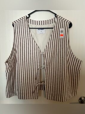 NWT | Old Navy Striped Tie-Front Vest - Brown & Cream
